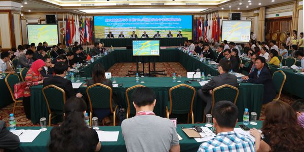 w020150920014387891573 w020150920014387891573