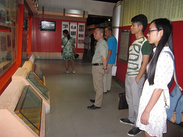 參觀陳列館（尺寸版）